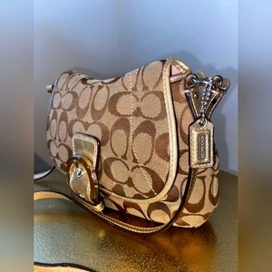 Coach classic crossbody bag